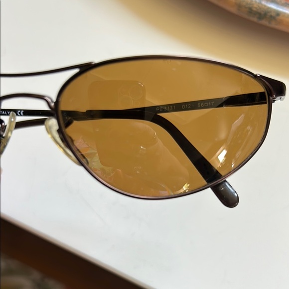 Ray-Ban Aviator Sunglasses Timeless Elegance - Picture 5 of 5